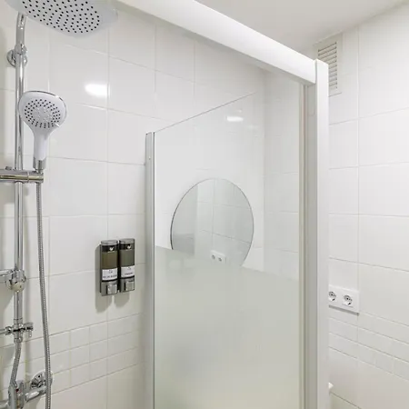 Appartamento Allo Europa Ii 4 Habitaciones-piscina-padel-parking *